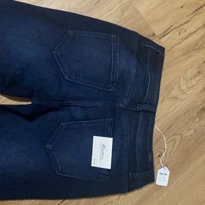 NWT Kancan dark wash skinny jean mid rise